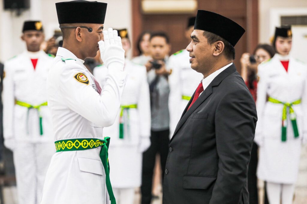 Taj Yasin Pimpin Inagurasi Anggota Paskibraka Jawa Tengah 2026 53 IMG 20260816 WA0047 2048x1365 1