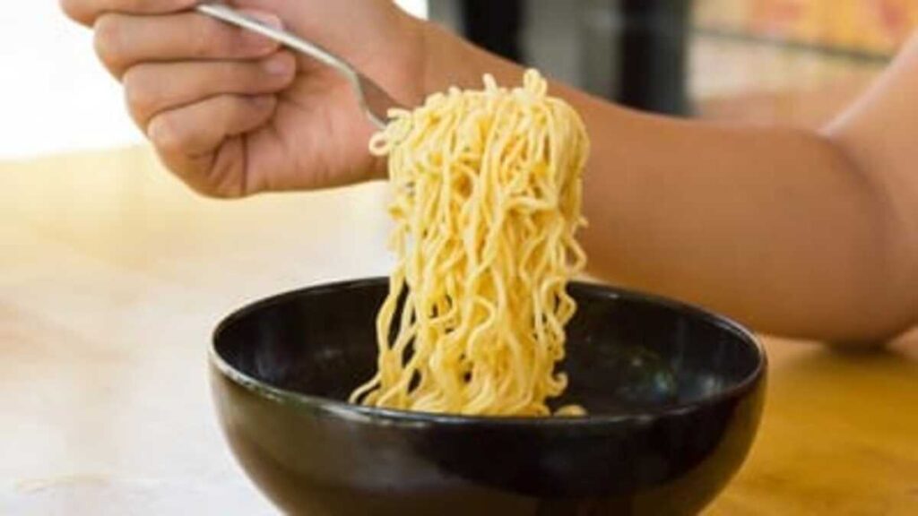 Ini Batas Aman Makan Mi Instan Menurut Dokter dan Risikonya 52 IMG 9186