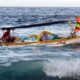 2 Siklon Tropis ATSANI dan NARRA Terpantau Mengancam Indonesia 55 Siklon Tropis Ancam Indonesia (menurut BMKG), Perahu tradisional bermotor dengan cadik melaju di tengah laut berombak