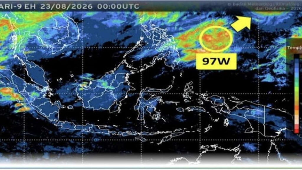 Siklon Tropis Ancam Indonesia (menurut BMKG), Peta citra satelit cuaca wilayah Indonesia dengan penanda sistem 97W di sebelah timur laut