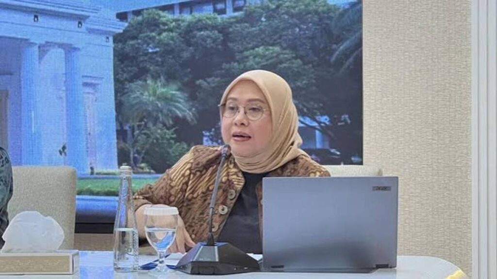 Dahsyat! Kemlu RI Komunikasi Dengan Tetangga Soal Karhutla Belum Ada Protes 52 images 10 7
