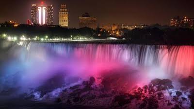 Spektakuler! 81 Tahun RI, Air Terjun Niagara Dipenuhi Cahaya Merah Putih 53 images 12 6