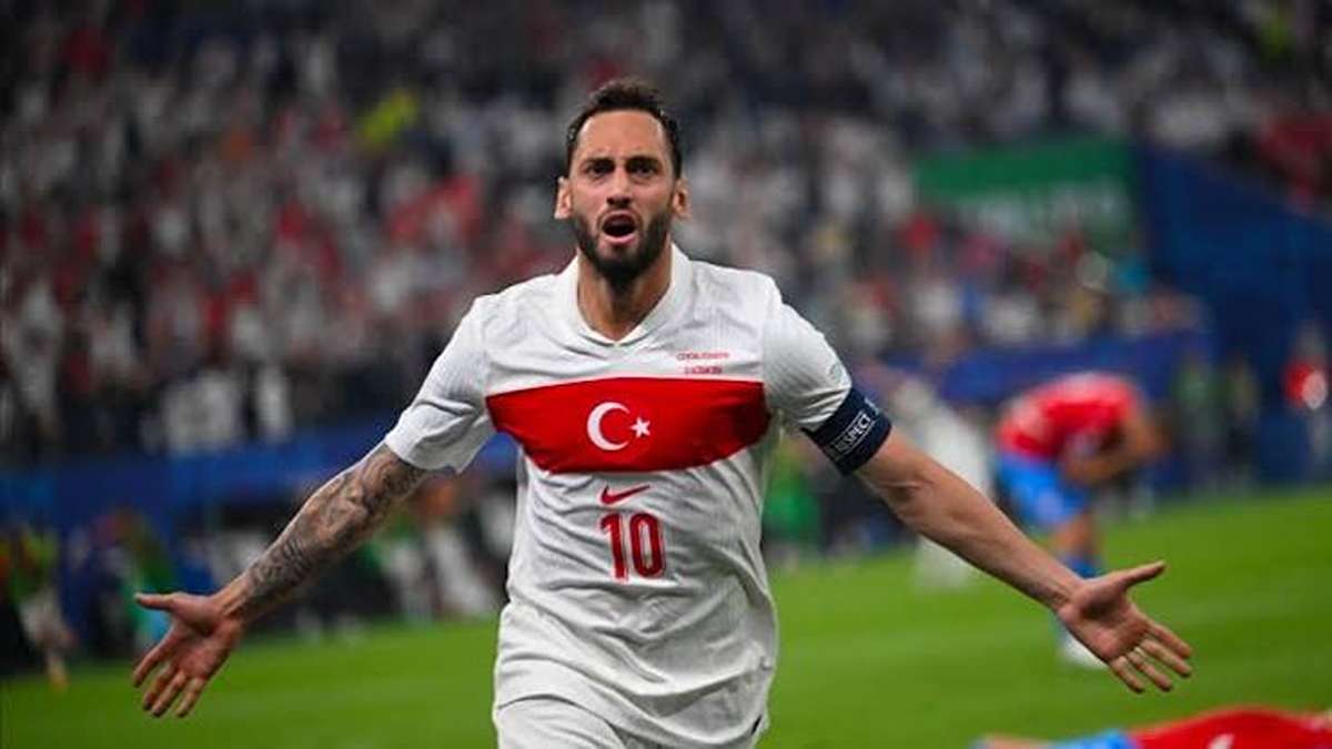 Borong 2 Gol dan Nyaris Hattrick di Liga Turki 51 Mo Salah di Trabzonspor