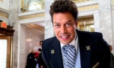 Bintang Home Alone 2 Tim Curry Meninggal Dunia