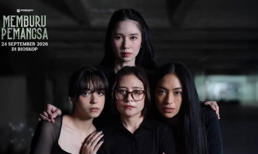 Poster film Memburu Pemangsa yang menampilkan empat orang aktris berbusana hitam dengan latar belakang gelap, serta teks judul film dan tanggal rilis 24 September 2026 di bioskop