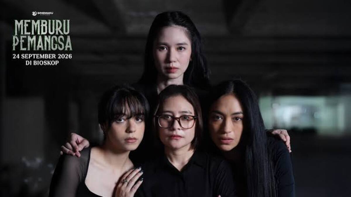 Menegangkan! 4 Jurnalis Beraksi di Film Memburu Pemangsa, Intip Teasernya 51 Poster film Memburu Pemangsa yang menampilkan empat orang aktris berbusana hitam dengan latar belakang gelap, serta teks judul film dan tanggal rilis 24 September 2026 di bioskop