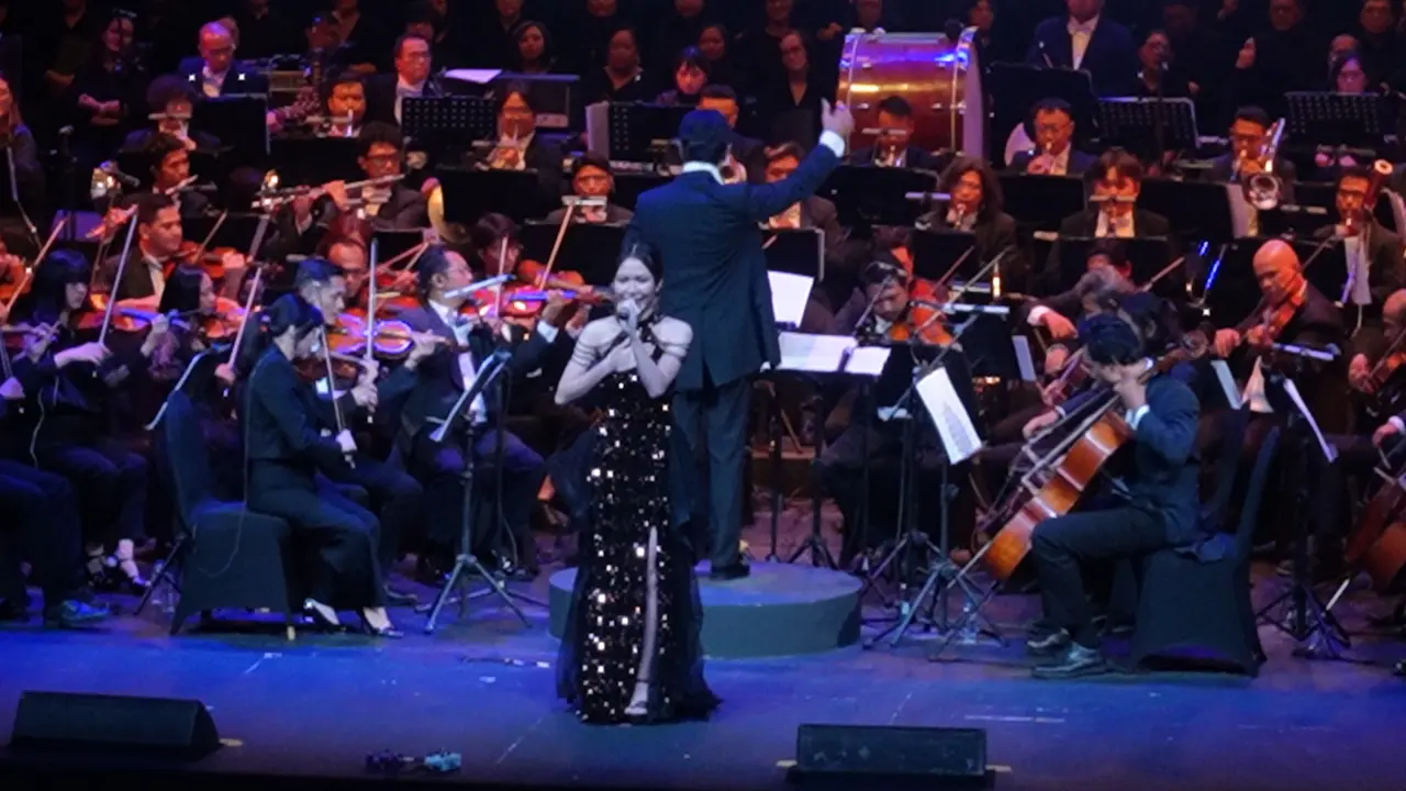 Spektakuler! Konser Twilite Orchestra Ke-35 Sukses Pukau Ribuan Penonton 51 076735100 1716804168 VGC TIPTIP546