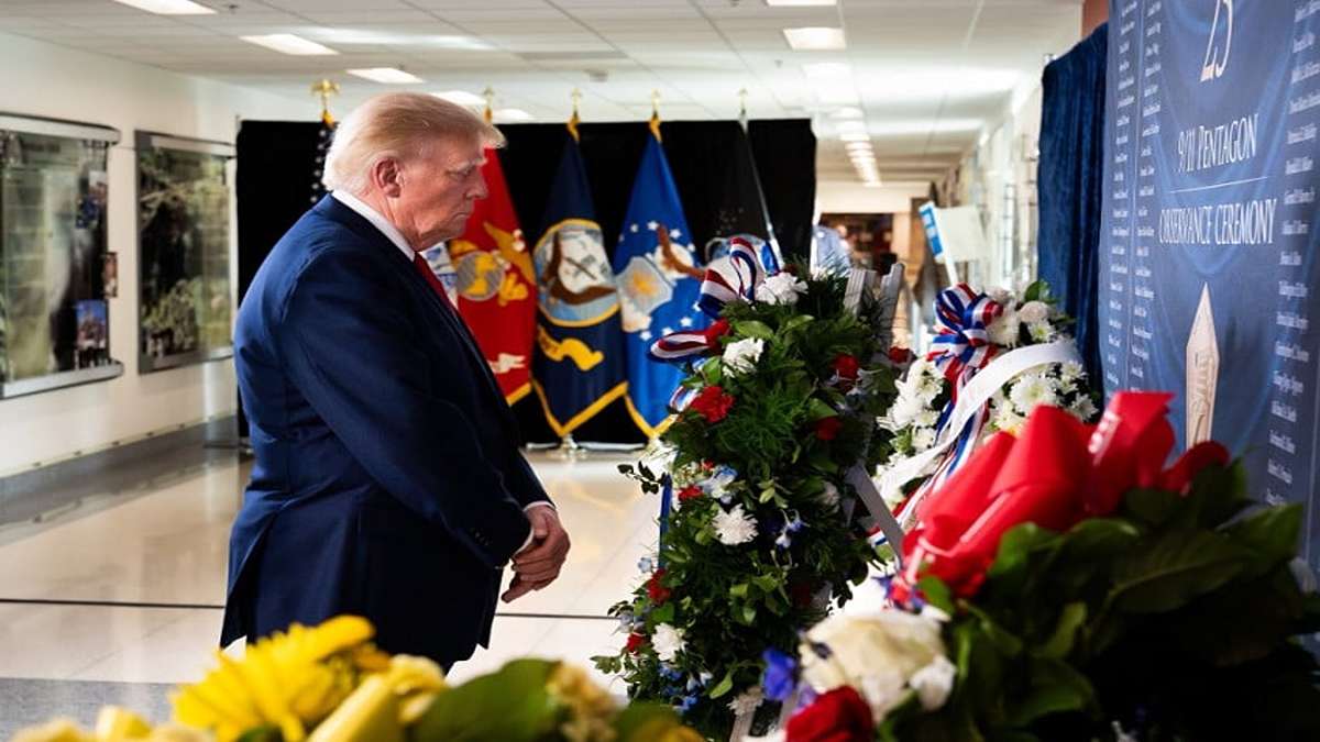Mengejutkan! Trump Ingin Irlandia Bersatu hingga Senggol Inggris 51 1000000828 2 11zon