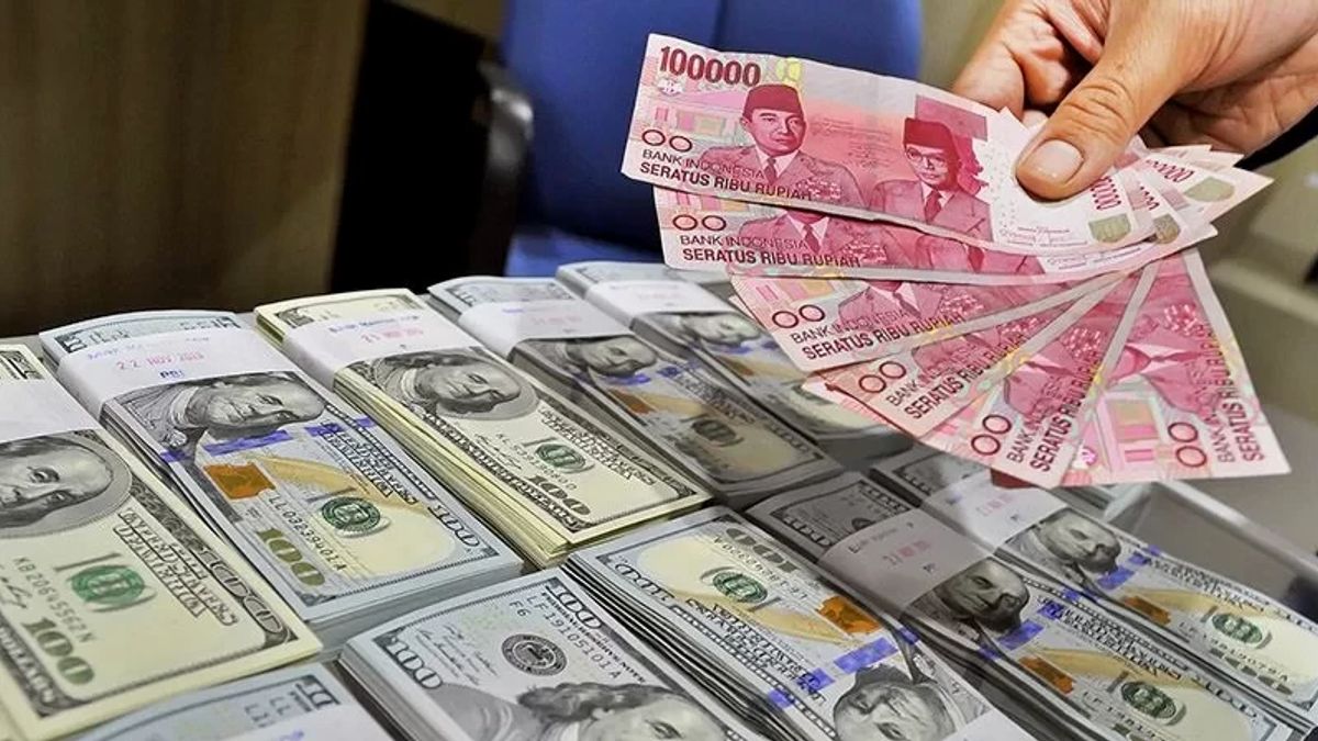 Stabilitas! Dolar AS Naik Tipis ke Rp 17.671 Pagi Ini 51 202408090722 main.cropped 1723162945