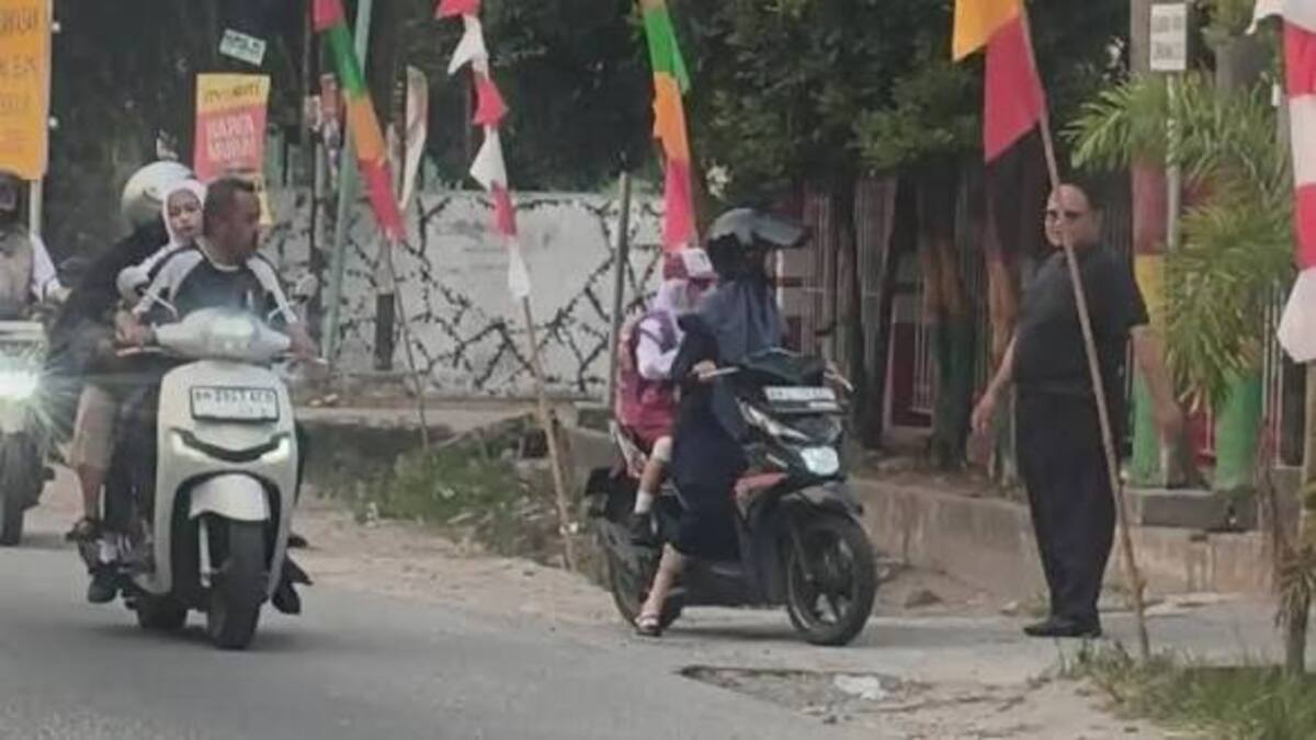 Waspada Gawat! Kabut Asap Selimuti Pekanbaru Bikin Orang Tua Cemas Anak Masih Sekolah 52 IMG 1414