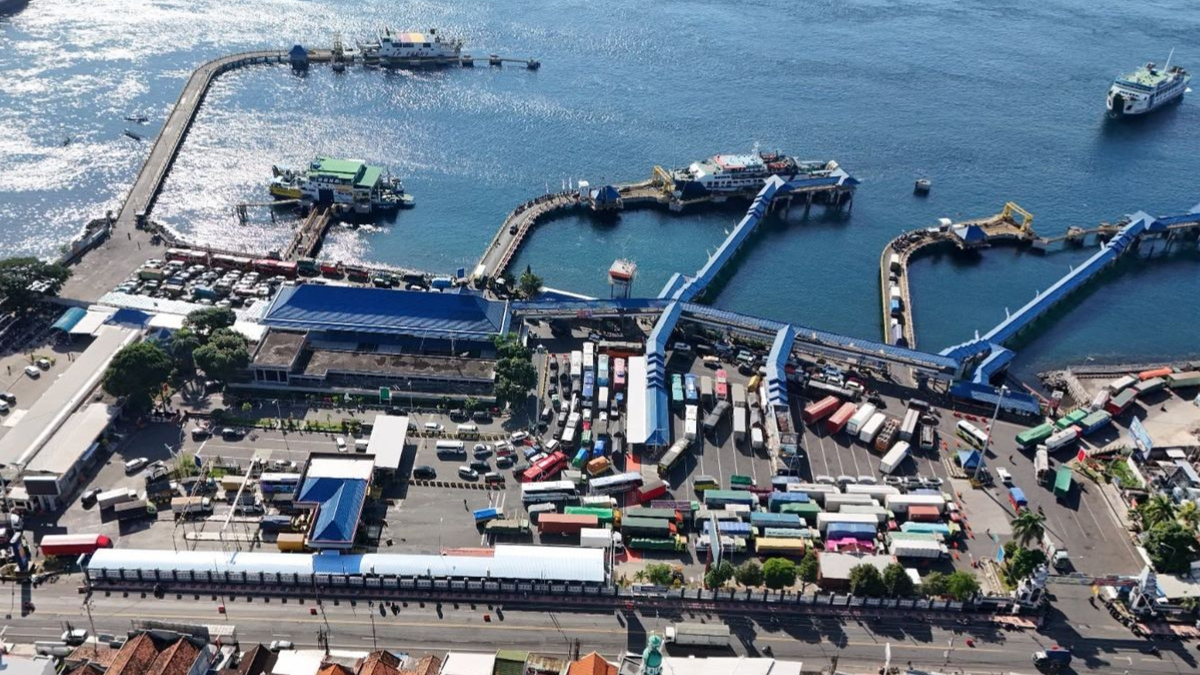Perbaikan Dermaga Bulusan Ketapang 1 Tuntas Sebelum Nataru 51 Perbaikan Dermaga Bulusan Ketapang 1 Tuntas Sebelum Nataru