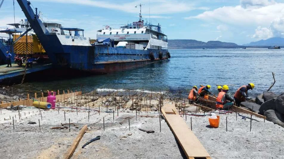 Perbaikan Dermaga Bulusan Ketapang 1 Tuntas Sebelum Nataru 52 Perbaikan Dermaga Bulusan Ketapang 1 Tuntas Sebelum Nataru