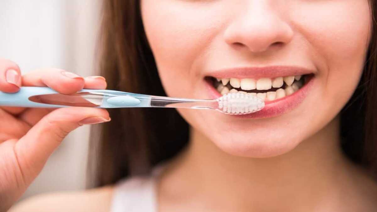 Meskipun rajin gosok gigi, apakah Anda masih perlukan water floss? 51 WhatsApp Image 2026 09 07 at 09.32.02 2