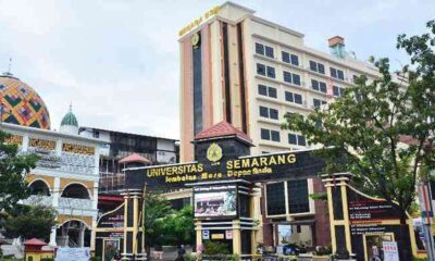 Gedung Menara USM dan gerbang utama Universitas Semarang