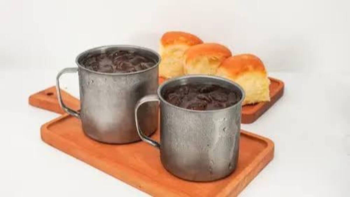 Legendaris! Es Coklat Cocol Tetap Digemari Meski Tren Kuliner Berganti 51 images 11 2 1