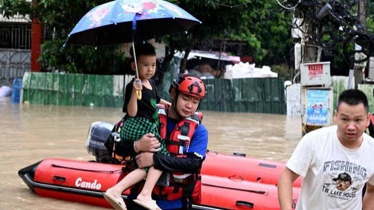 Dahsyat! Banjir di Nagoya Jepang Memaksa 2 Juta Warga Evakuasi Darurat 53 images 2026 09 09T134334.816