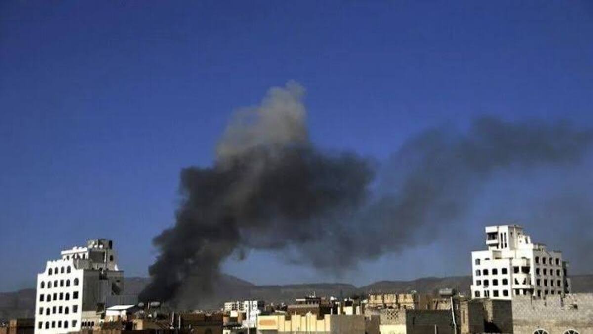 Mencekam! Houthi Gempur Pangkalan Udara Saudi dengan Puluhan Rudal 53 images 2026 09 14T172823.410