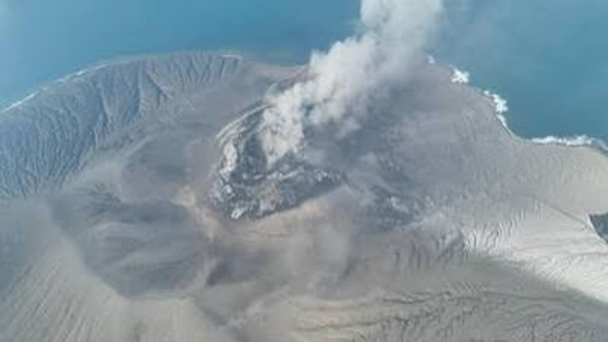 Abu Vulkanik Krakatau
