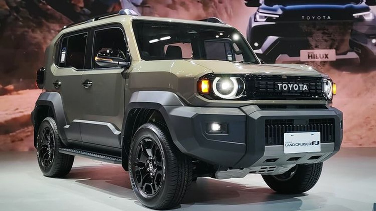1 Bocoran Mobil Land Cruiser FJ Meluncur di Indonesia 53 1 Bocoran Mobil Land Cruiser FJ Meluncur di Indonesia